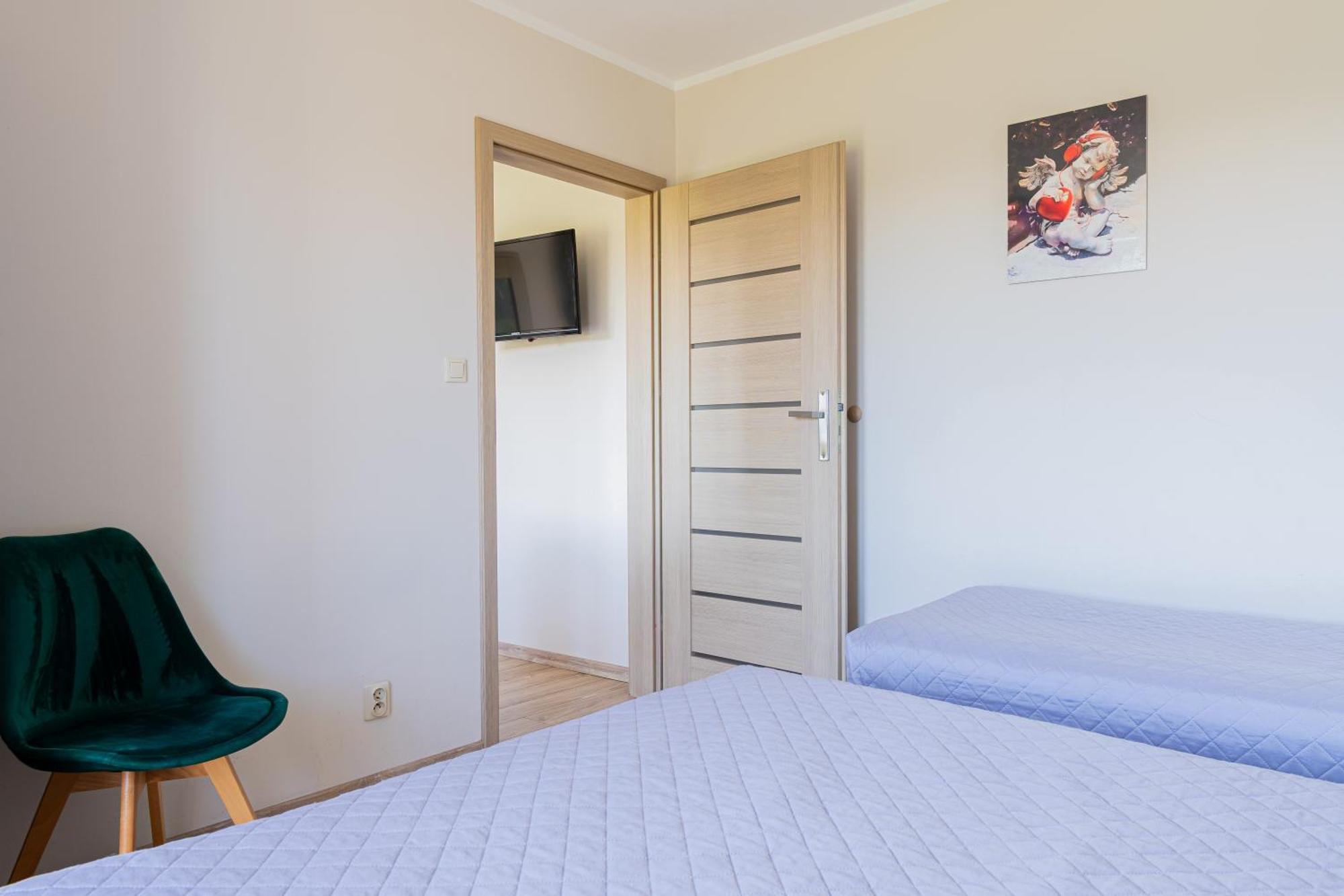 Barka - Apartamenty Premium Oraz Pokoje Blisko Plazy Карвиа Екстериор снимка
