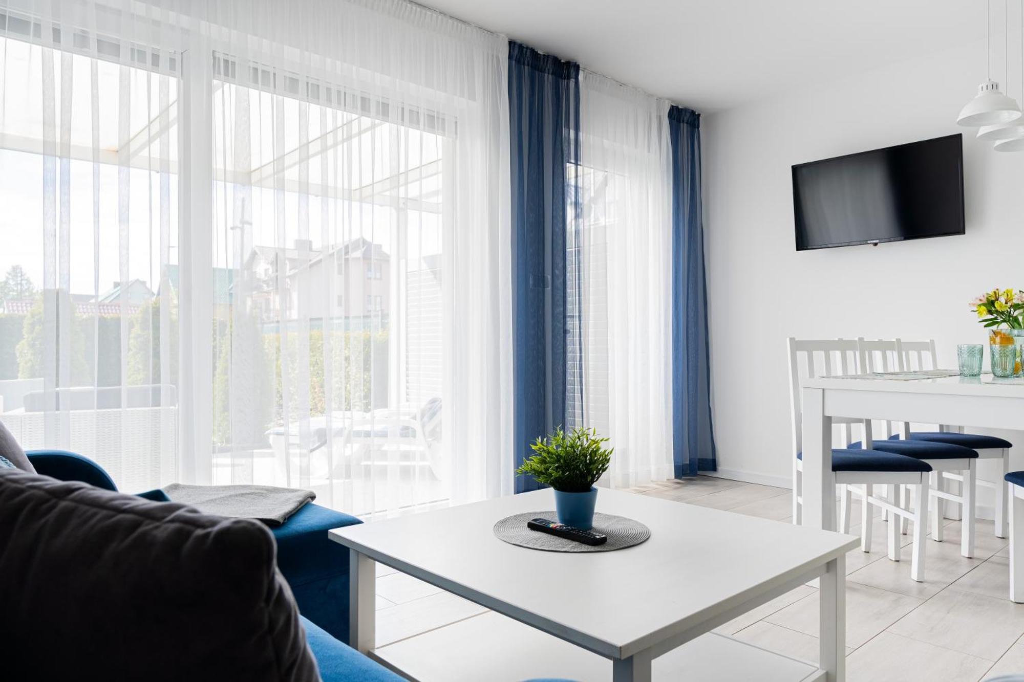 Barka - Apartamenty Premium Oraz Pokoje Blisko Plazy Карвиа Екстериор снимка